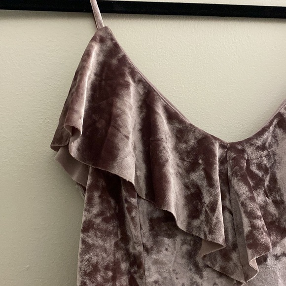 Violet crushed velvet satin romper - Picture 2 of 5